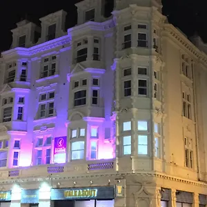 Brighton Beach Inn Hostel