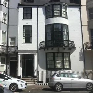 3* Maison d'hôtes Kempfield House
